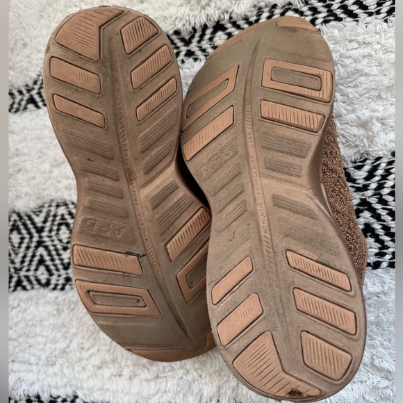 APL Techloom Sneakers - Picture 3 of 9